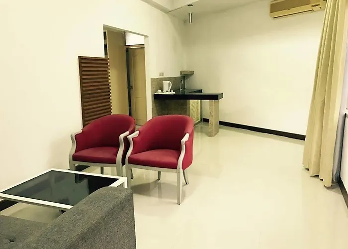 Babylon Hotel 3*